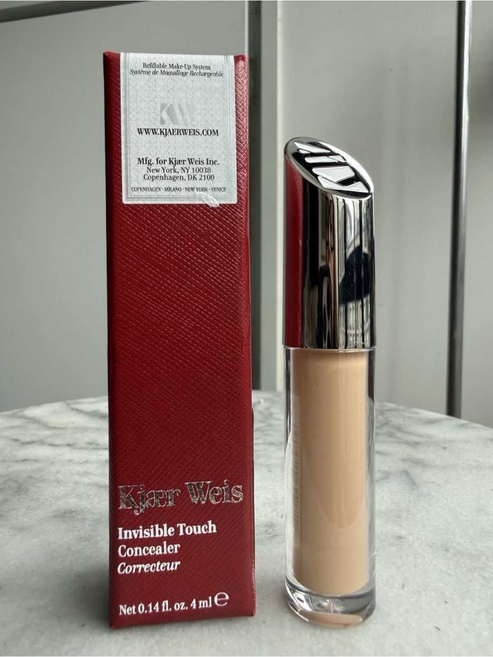 ✨ NEW & SEALED ✨ Kjaer Weis Invisible Touch Concealer - Shade M210